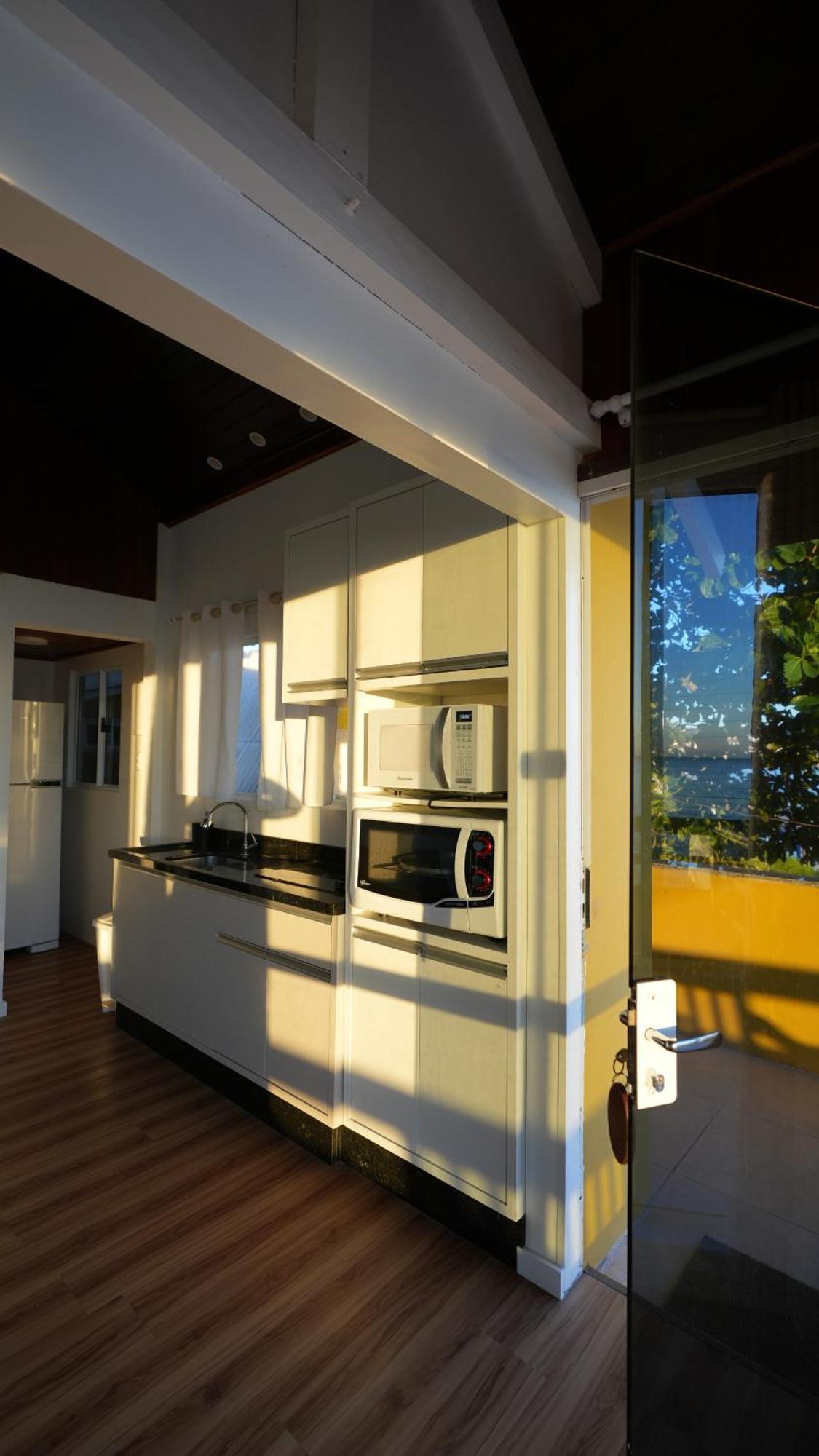 Pousada Areia Cristal Bombinhas Exterior photo